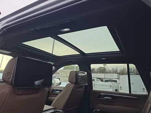 New 2026 Chevrolet Tahoe High Country image 13