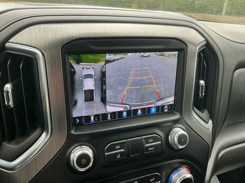 Used 2021 GMC Sierra 2500 Denali w/ Denali Ultimate Package AWD/4WD image 13