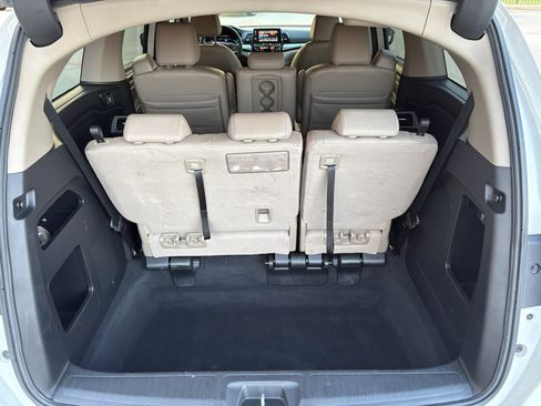 Certified 2024 Honda Odyssey EX-L image 31