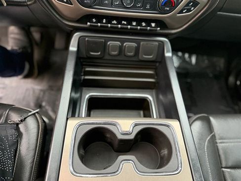 Used 2019 GMC Sierra 2500 Denali image 33