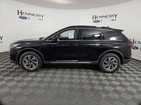 Used 2026 Lincoln Corsair Premiere FWD image 7