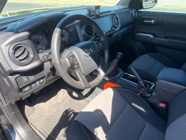 Used 2023 Toyota Tacoma TRD Off-Road AWD/4WD image 16