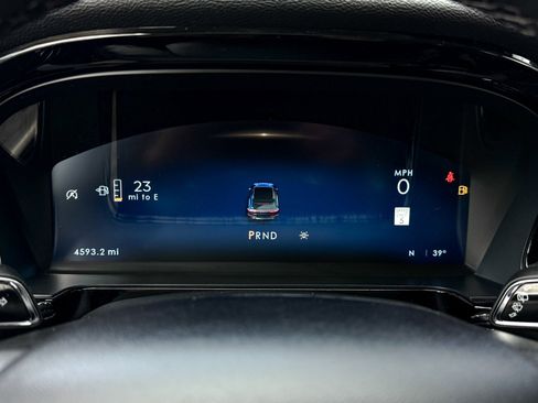 Used 2023 Lincoln Corsair AWD w/ Equipment Group 101A image 40