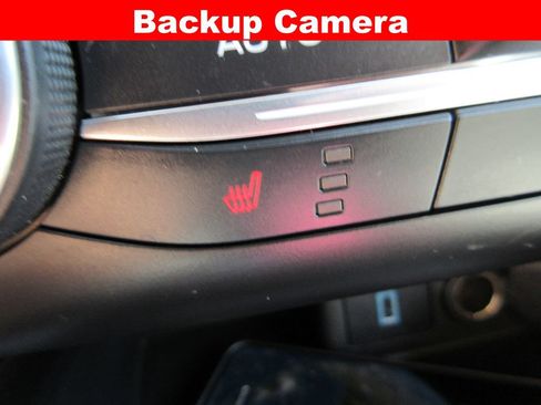 Used 2020 Ford Escape SE AWD/4WD image 16