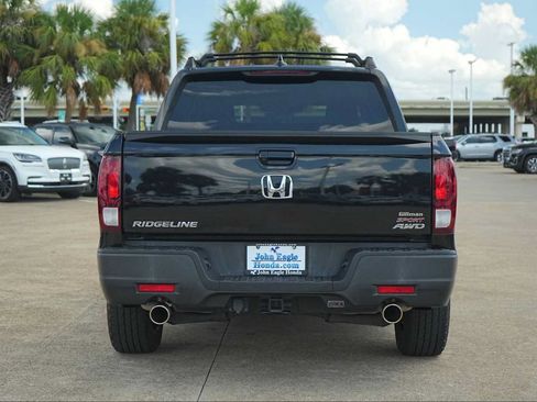 Used 2023 Honda Ridgeline Sport image 4