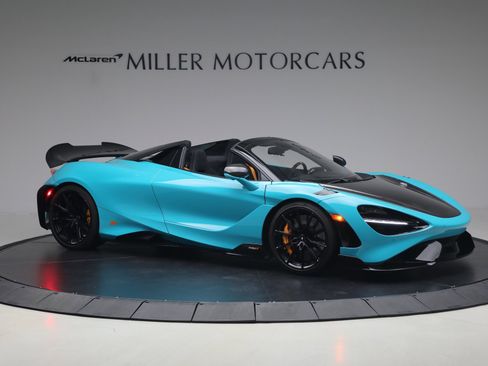 Used 2022 McLaren 765LT RWD image 10