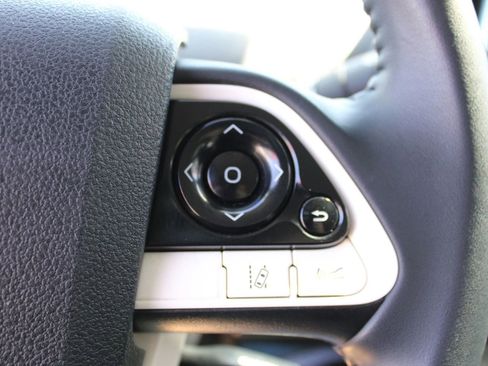 Used 2018 Toyota Prius Prime Premium w/ Carpet Mat Package FWD image 21