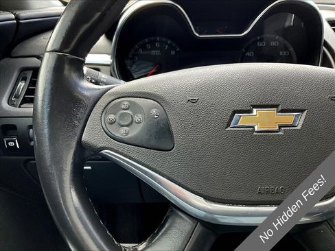 Used 2015 Chevrolet Impala LTZ FWD image 16