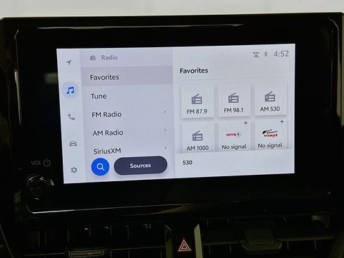 Used 2025 Toyota Corolla LE image 19