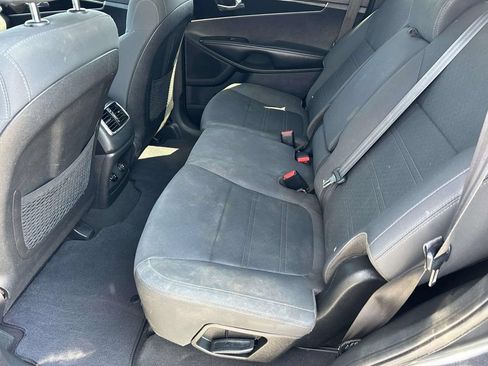 Used 2020 Kia Sorento FWD V6 image 14