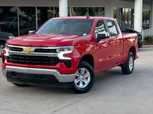 Used 2025 Chevrolet Silverado 1500 LT image 9