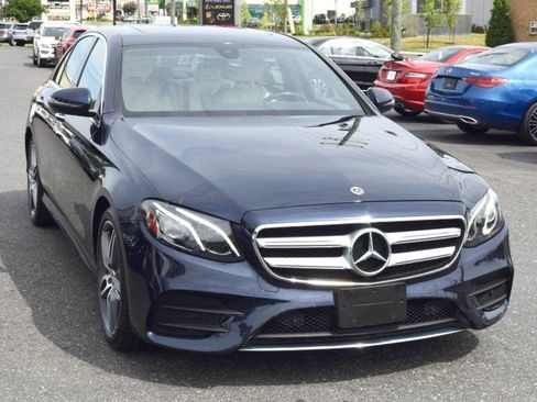 Used 2019 Mercedes-Benz E 450 4MATIC Sedan w/ Premium Package image 10