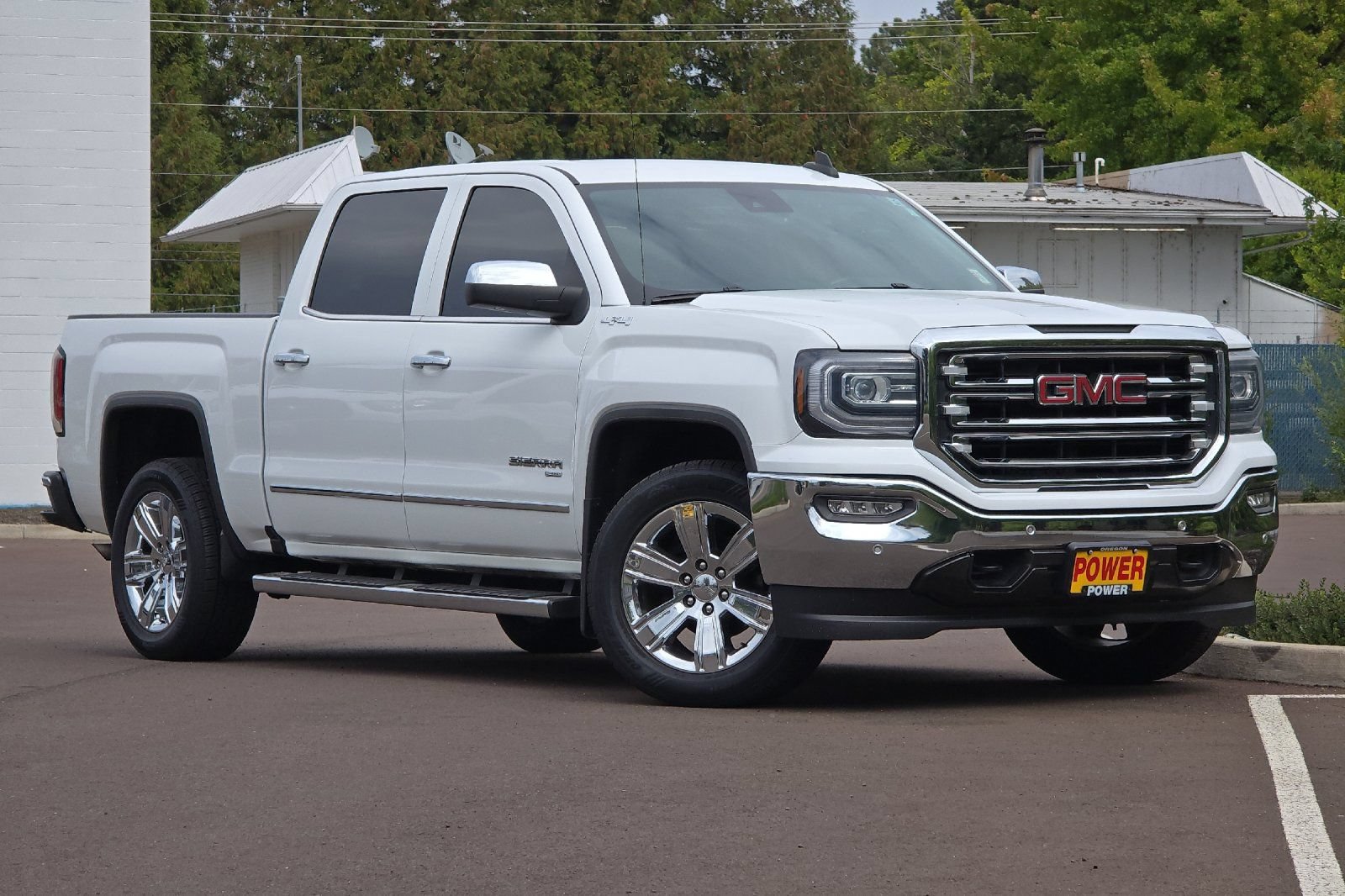 Used 2018 GMC Sierra 1500 SLT AWD/4WD image 2