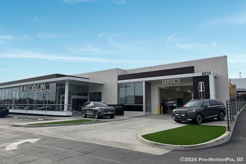 New 2027 Lincoln Navigator Premiere AWD/4WD image 31