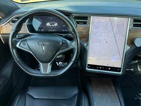 Used 2017 Tesla Model S 75D AWD/4WD image 4
