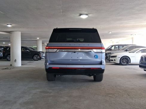 Used 2023 Lincoln Navigator Black Label image 9