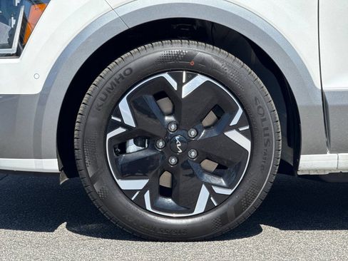 New 2026 Kia Niro Wave FWD image 34