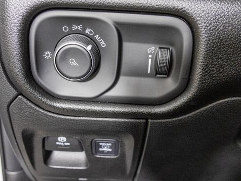 New 2026 RAM 1500 Tradesman AWD/4WD image 30