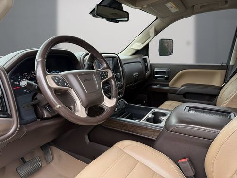 Used 2019 GMC Sierra 3500 Denali w/ Duramax Plus Package AWD/4WD image 13