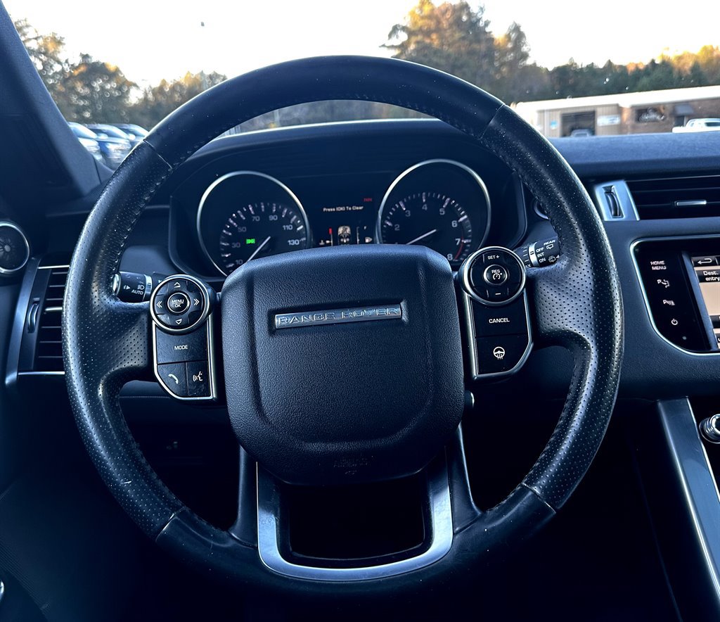 Used 2015 Land Rover Range Rover Sport HSE AWD/4WD image 15