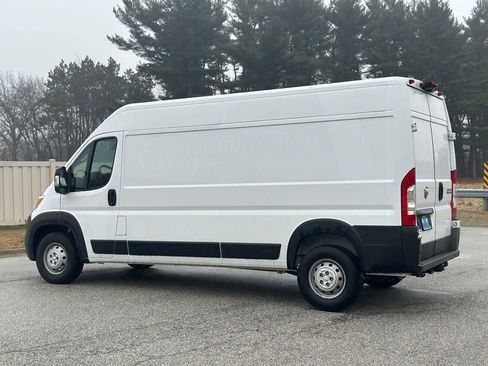Used 2023 RAM ProMaster 2500 image 5