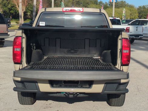 Used 2022 Chevrolet Colorado Z71 image 12