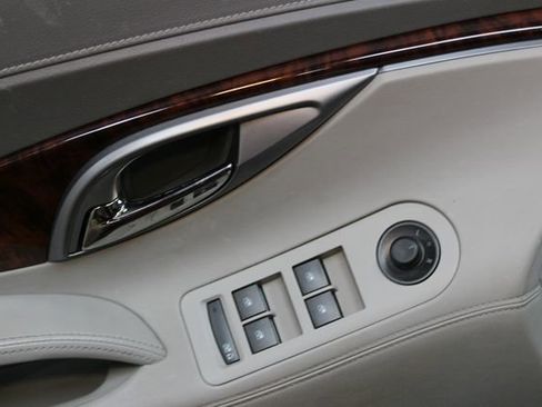 Used 2011 Buick LaCrosse CX FWD image 16