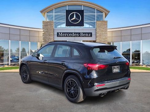 New 2026 Mercedes-Benz GLA 35 AMG 4MATIC image 3