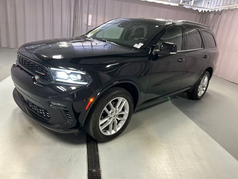 Used 2022 Dodge Durango GT image 3