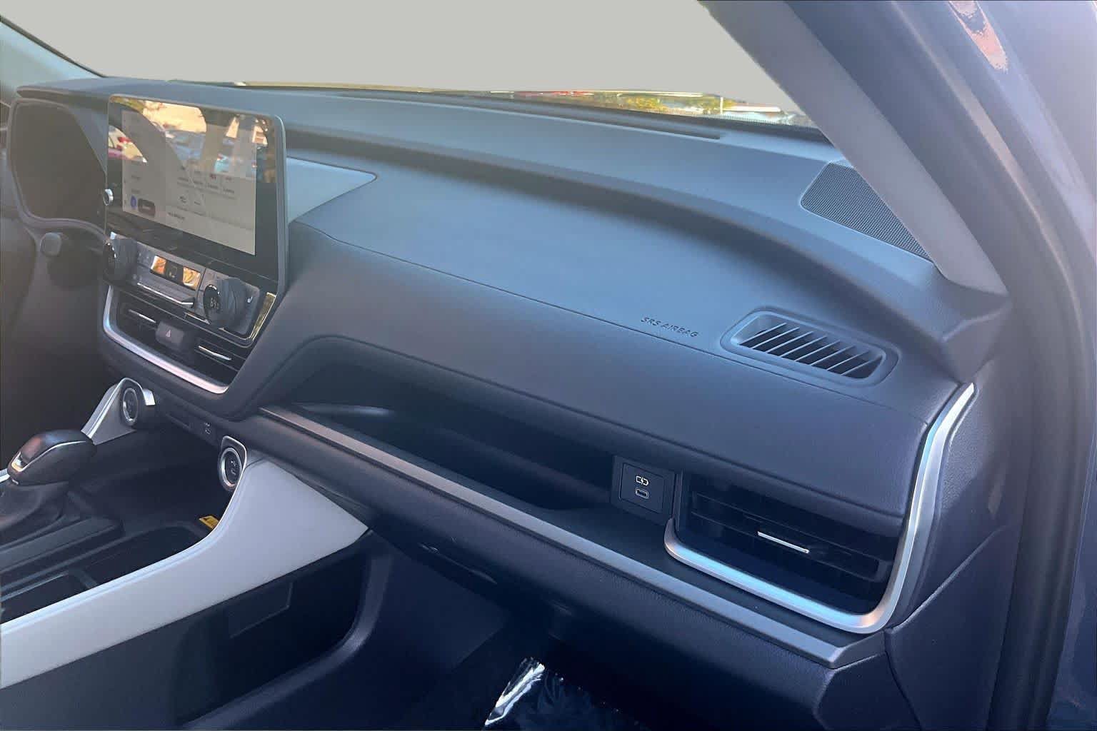 Used 2025 Toyota Grand Highlander AWD Hybrid image 19