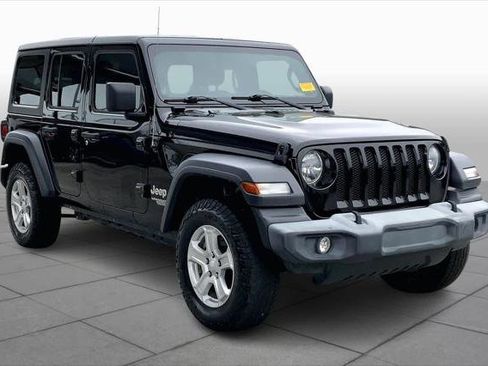 Certified 2018 Jeep Wrangler Unlimited Sport S image 3