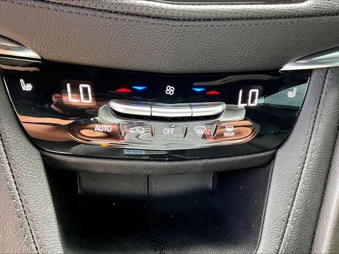 Used 2025 Cadillac XT5 Premium Luxury w/ Technology Package AWD/4WD image 24
