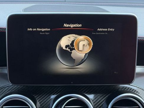 Used 2019 Mercedes-Benz GLC 63 AMG 4MATIC image 20