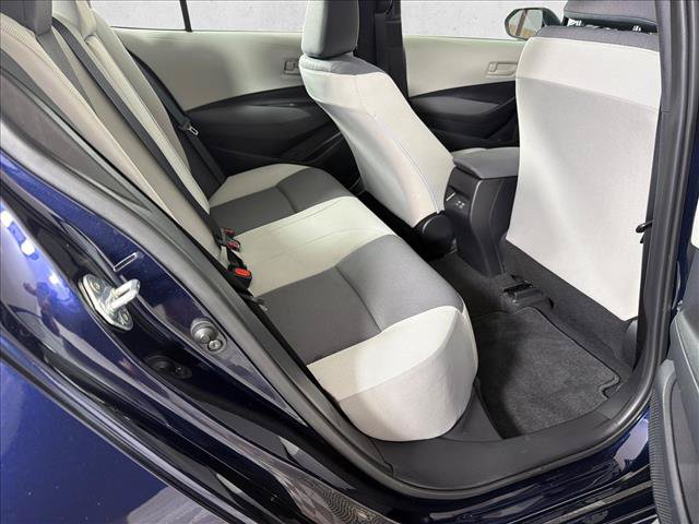 Used 2025 Toyota Corolla LE FWD image 15