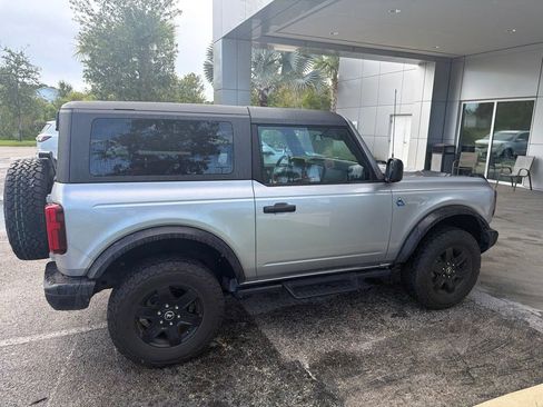 Used 2024 Ford Bronco Black Diamond AWD/4WD image 3