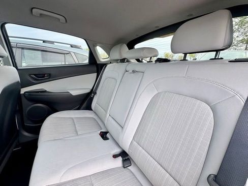 Used 2023 Hyundai Kona SEL w/ Cargo Package AWD/4WD image 16
