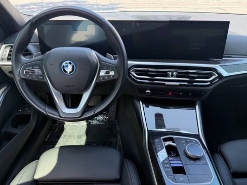 Used 2023 BMW 330e w/ Driving Assistance Package RWD image 27