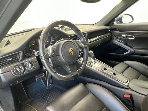 Used 2016 Porsche 911 Targa 4 GTS image 4