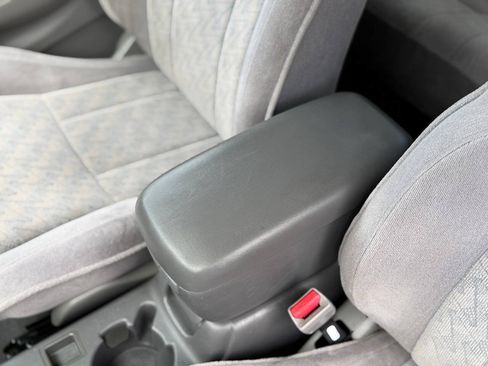 Used 2003 Toyota Tacoma PreRunner RWD image 25