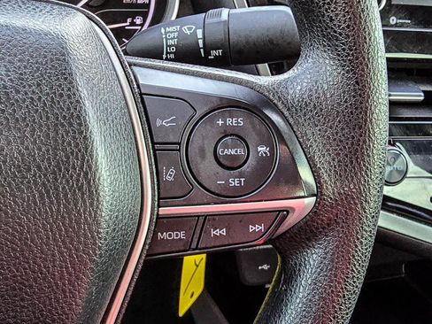 Used 2024 Toyota Camry LE image 22