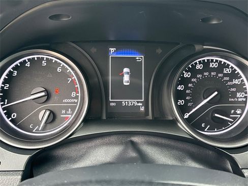 Used 2024 Toyota Camry SE image 20