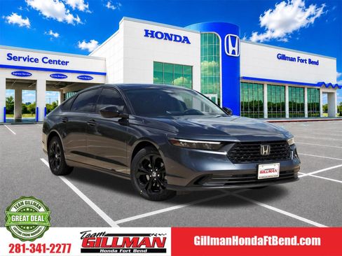 Used 2025 Honda Accord SE image 1
