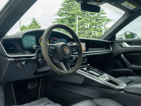 Certified 2021 Porsche 911 Turbo S image 4