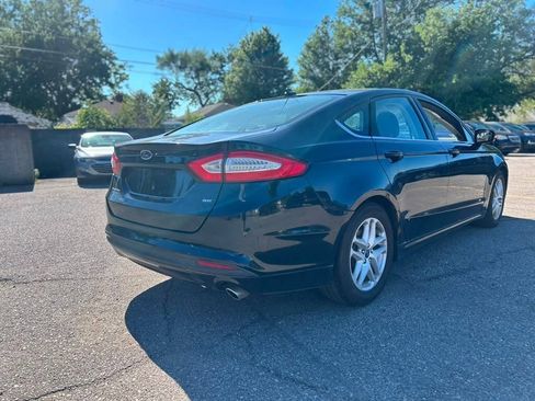 Used 2014 Ford Fusion SE FWD image 5
