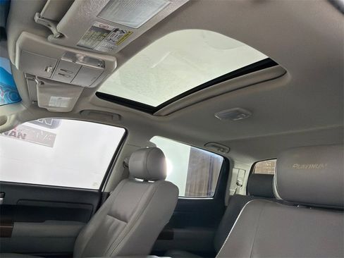 Used 2012 Toyota Tundra Limited image 2