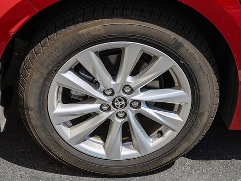 Used 2023 Toyota Corolla XLE FWD image 9