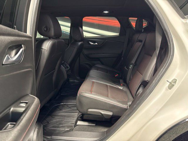 Used 2020 Chevrolet Blazer RS w/ LPO, Floor Liner Package FWD image 15