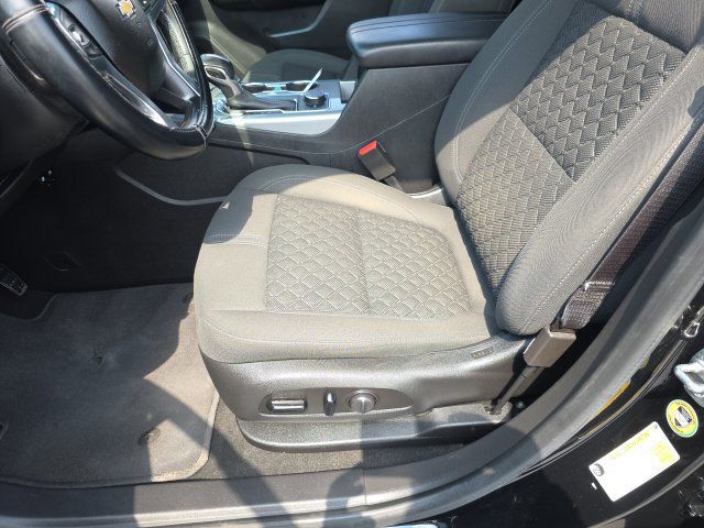 Used 2019 Chevrolet Blazer LT FWD image 14