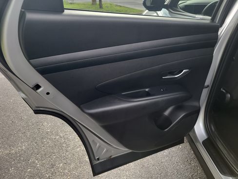 Used 2025 Hyundai Tucson SEL FWD image 14