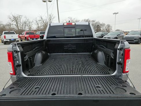 Used 2020 RAM 1500 Big Horn image 9
